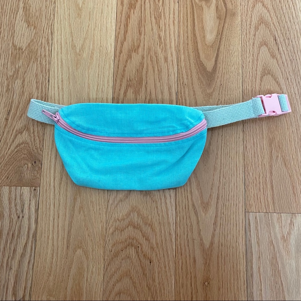 Fanny pack